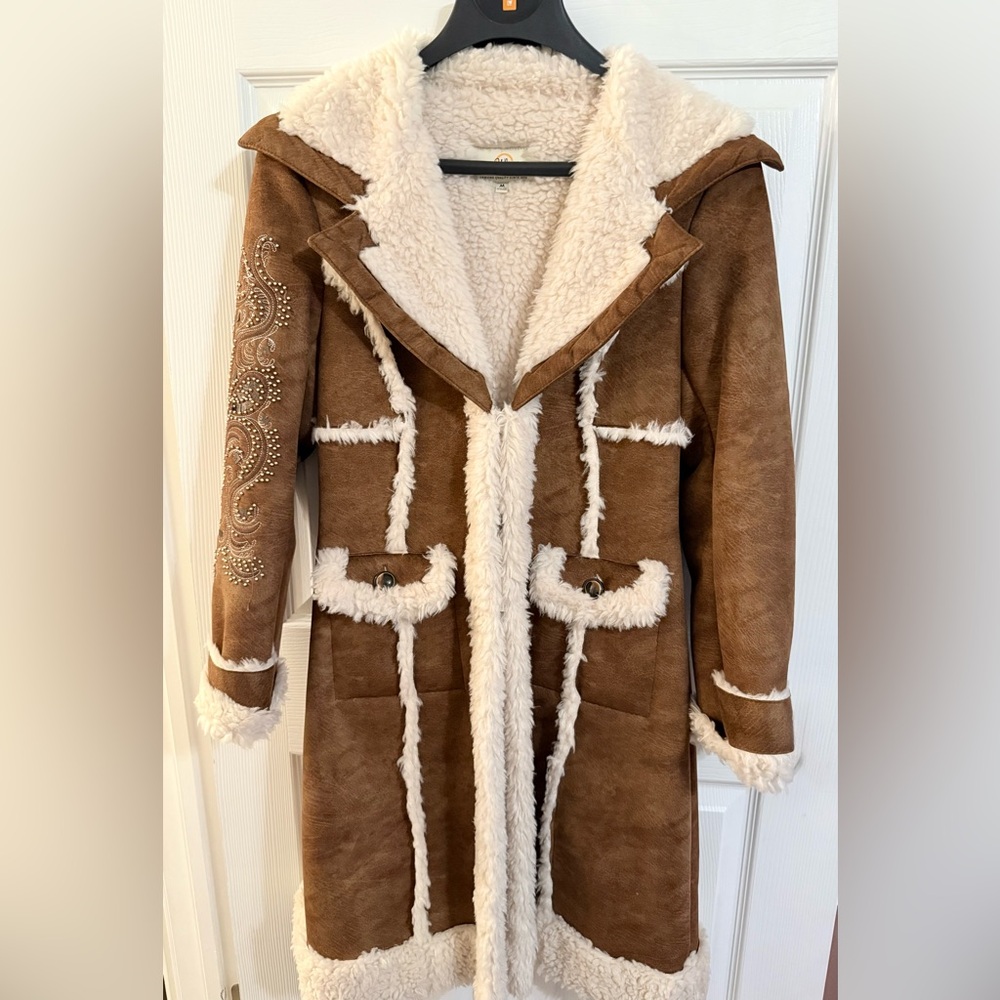 Vintage Wilsons Leather Penny Lane Coat suede with faux fur trim. Women’s M